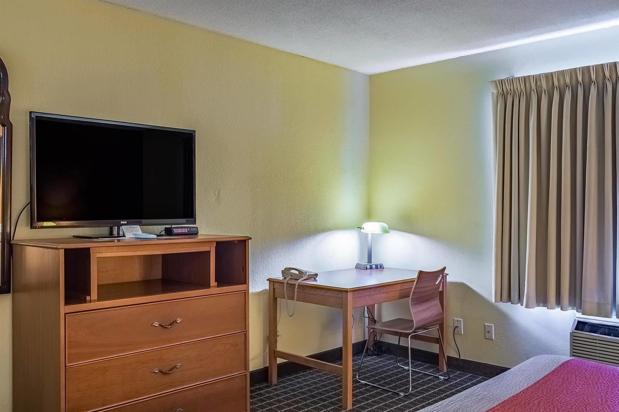 Motel 6-Grand Rapids, Mi - Northeast Exterior photo